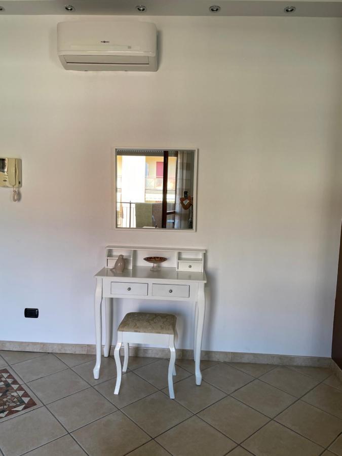 Casti - Appartamento Mm3 Comasina Milano Ngoại thất bức ảnh